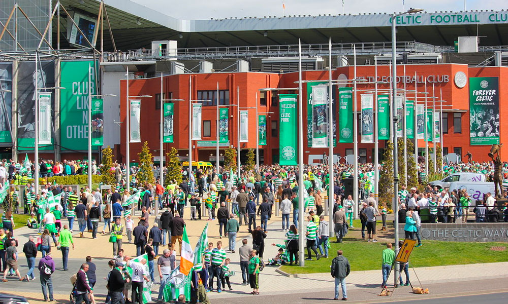 Video: Green Brigade Arrive On The Celtic Way